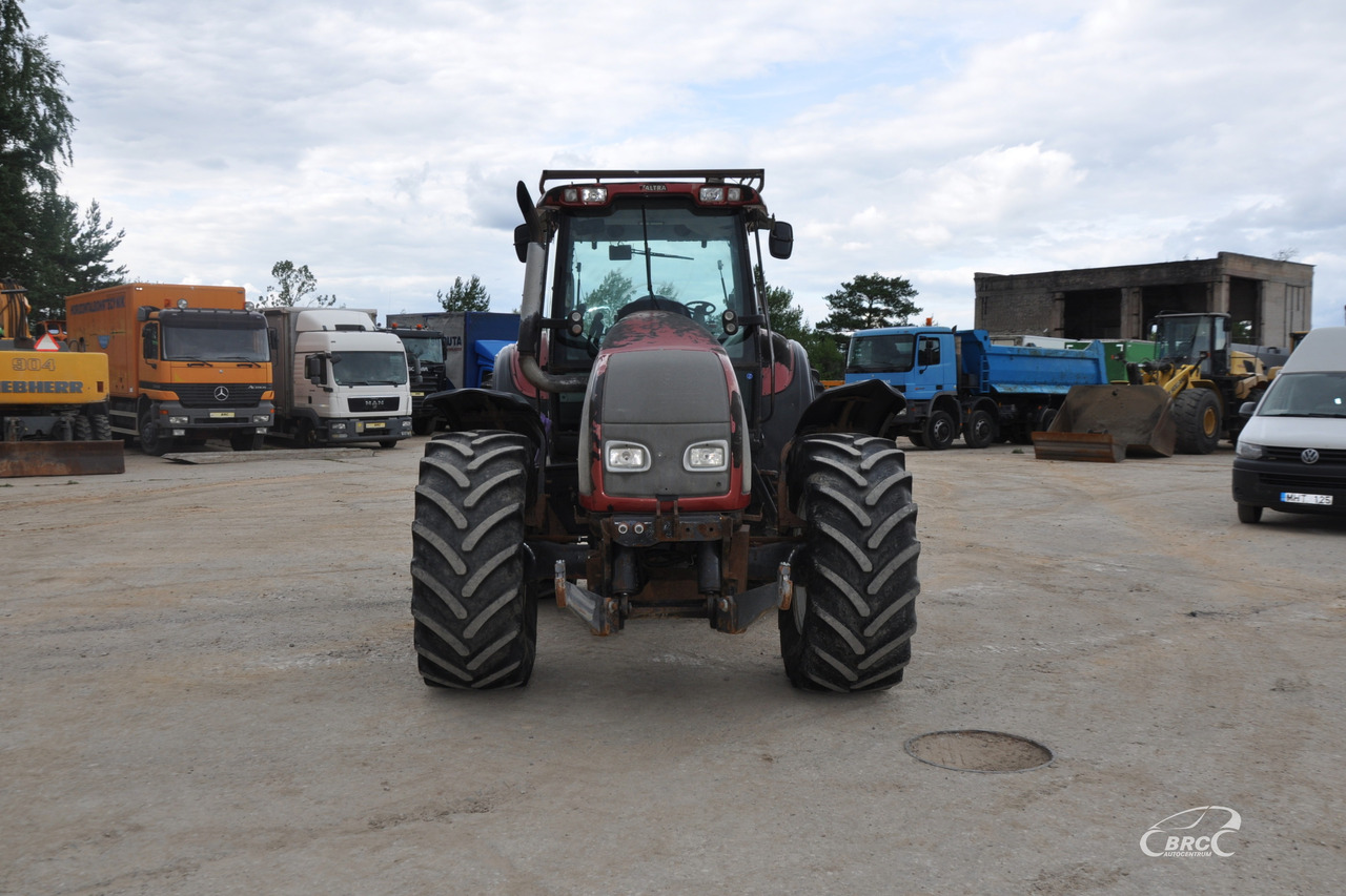 Valtra T190 - Traktor: bilde 3 Valtra T190 - Traktor: bilde 3
