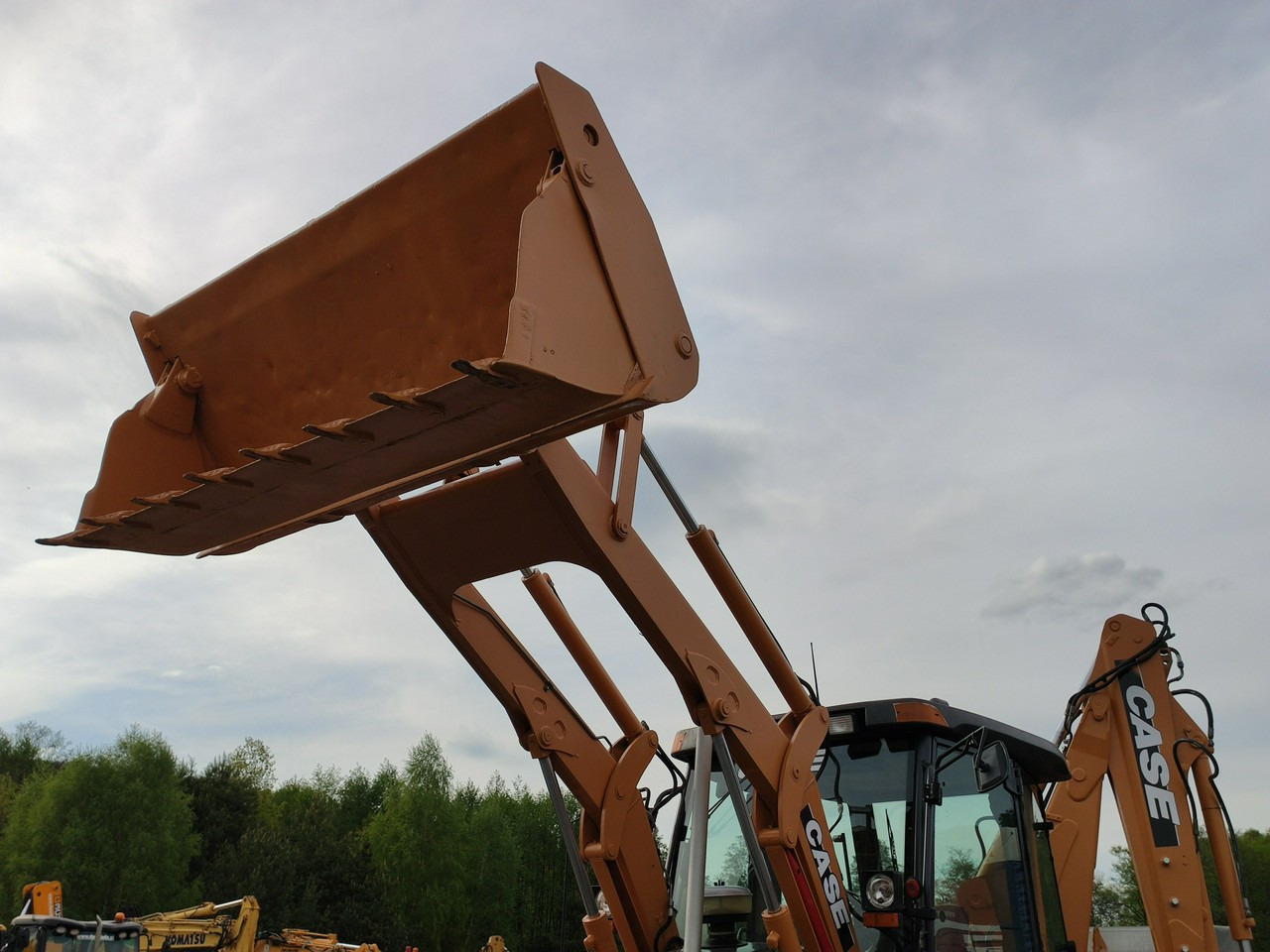 Case 695SR2-4PS - Traktorgraver: bilde 4 Case 695SR2-4PS - Traktorgraver: bilde 4
