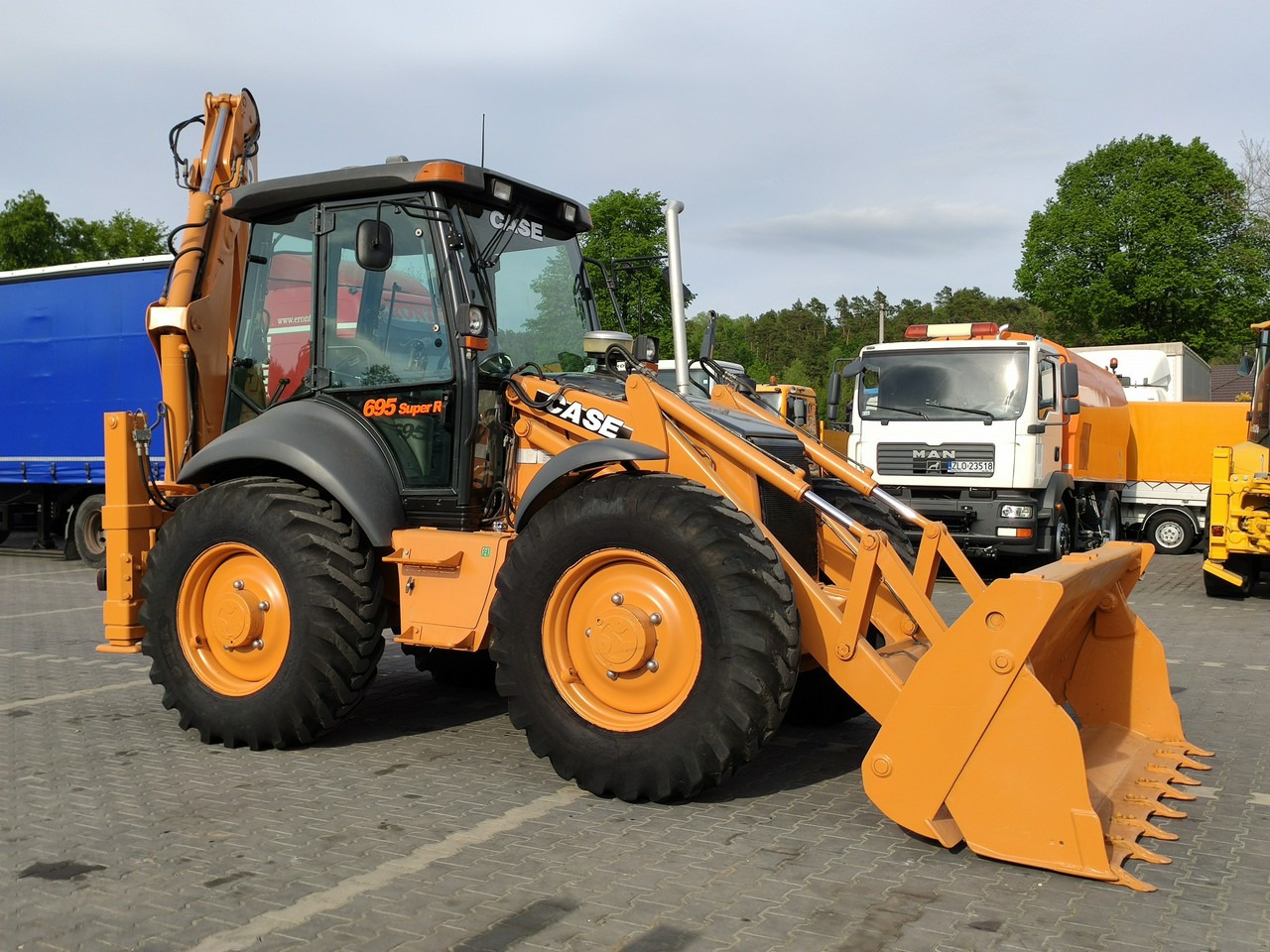 Case 695SR2-4PS - Traktorgraver: bilde 2 Case 695SR2-4PS - Traktorgraver: bilde 2