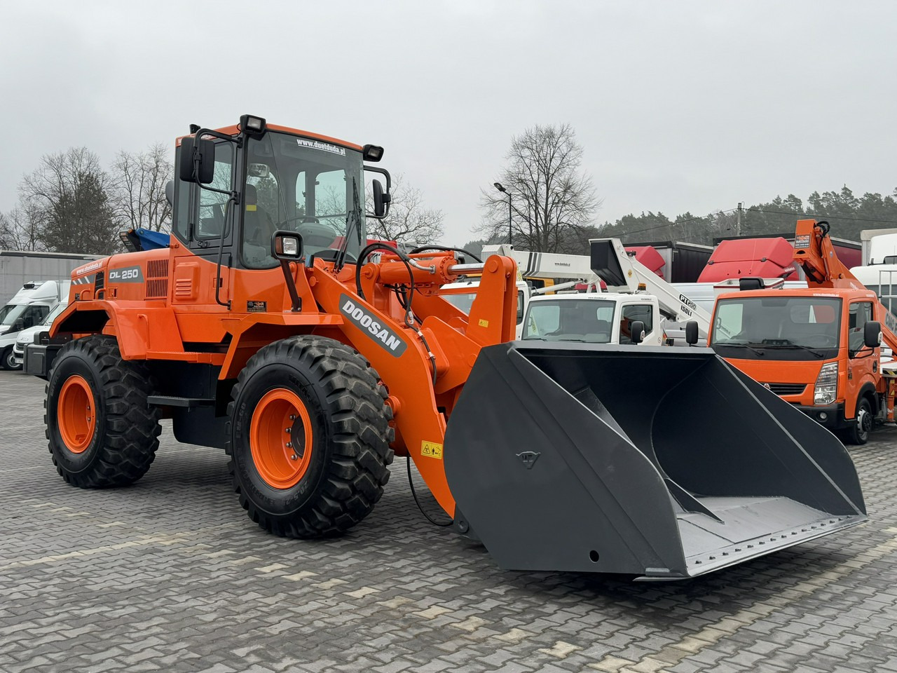 Doosan DL250 14,5Ton Łyżka Wysokiego Wysypu !!! - Hjullaster: bilde 3 Doosan DL250 14,5Ton Łyżka Wysokiego Wysypu !!! - Hjullaster: bilde 3