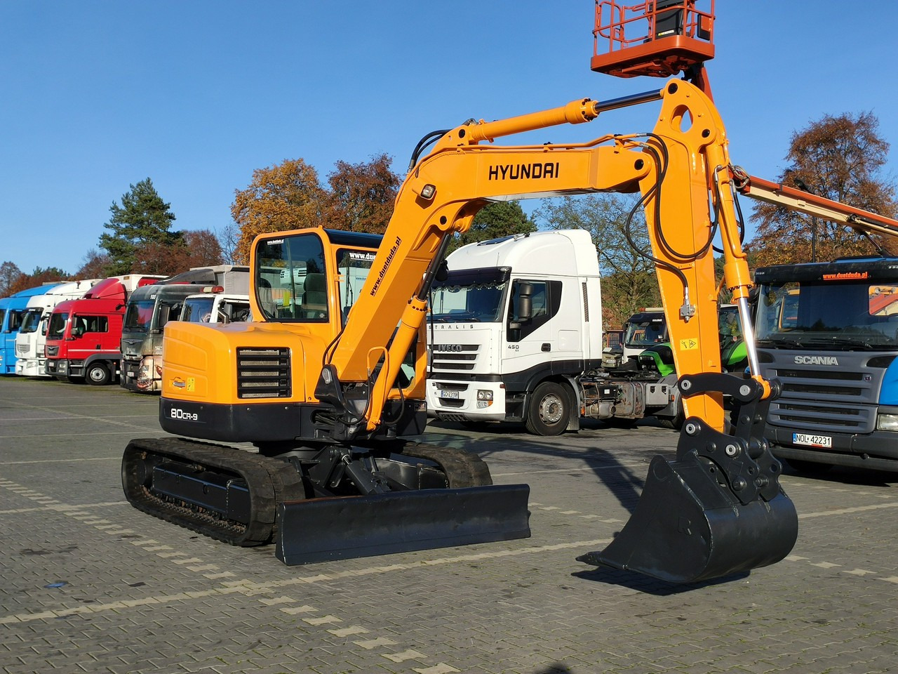 Hyundai ROBEX 80CR-9 2013r 8,3 tony - Beltegraver: bilde 1 Hyundai ROBEX 80CR-9 2013r 8,3 tony - Beltegraver: bilde 1