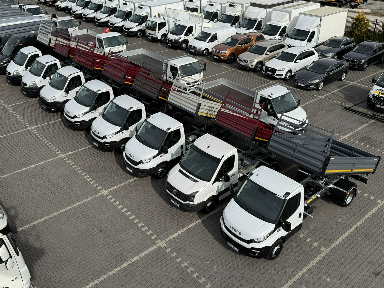 Iveco Daily 35C14 - Varebil med tipp: bilde 1 Iveco Daily 35C14 - Varebil med tipp: bilde 1