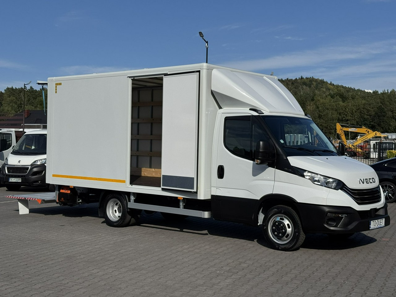 Iveco Daily 35C14 - Varebil med skap: bilde 2 Iveco Daily 35C14 - Varebil med skap: bilde 2