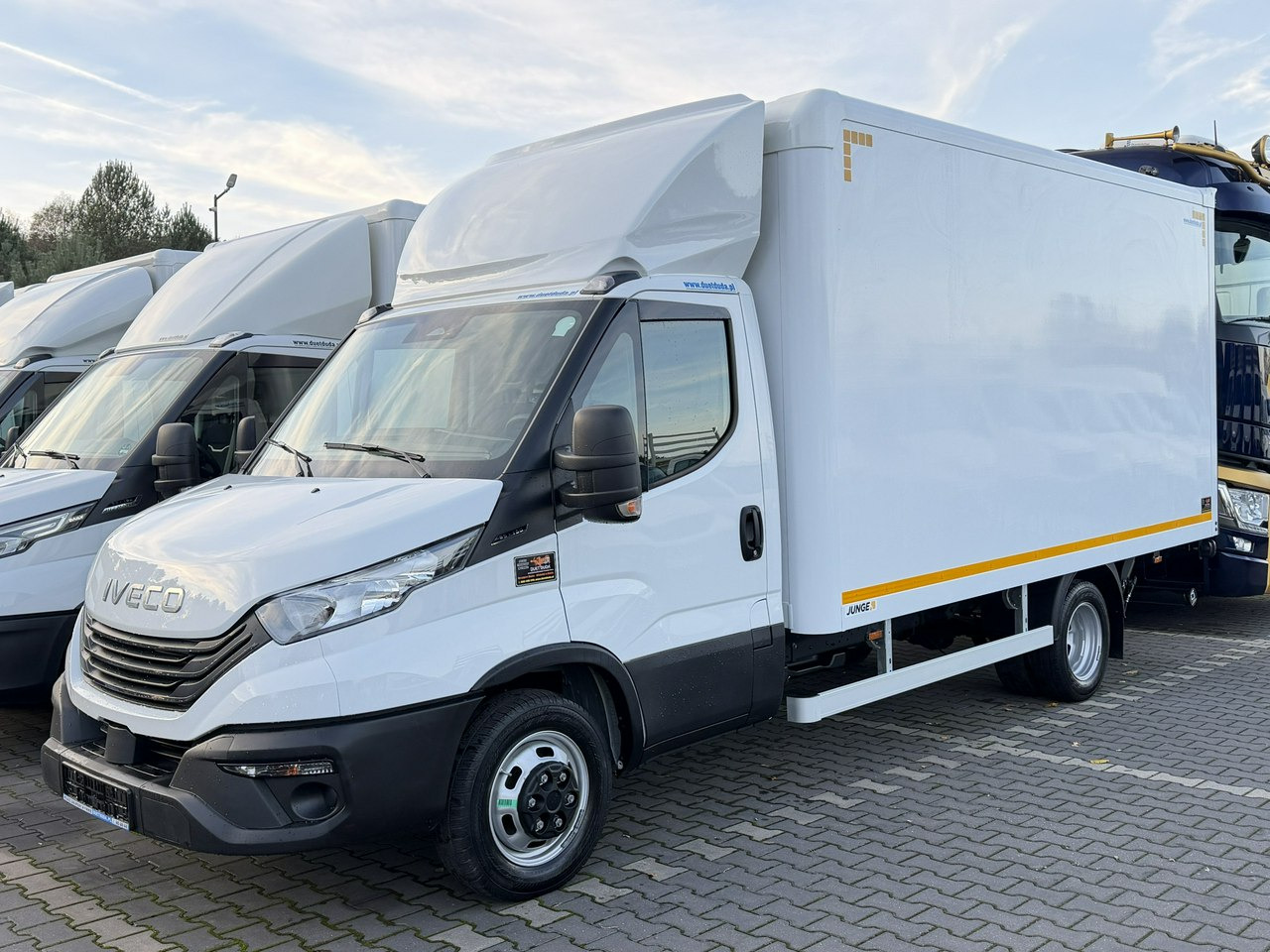 Iveco Daily 35C16 V - Varebil med skap: bilde 2 Iveco Daily 35C16 V - Varebil med skap: bilde 2