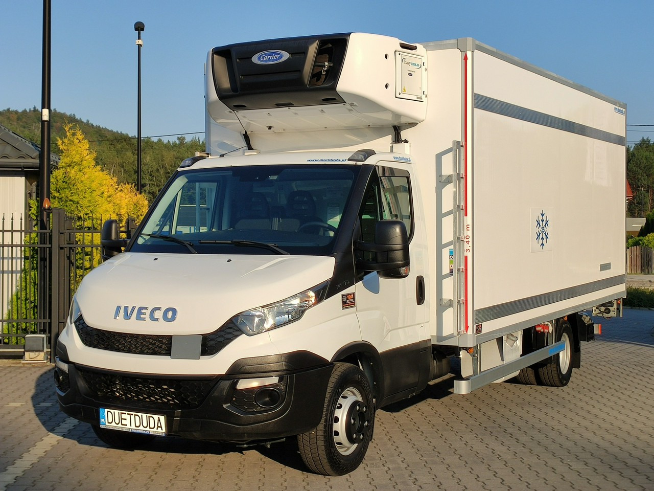 Iveco Daily 70C17 Mroźnia Ściana Grodziowa Multitemperatura - Kjølebil: bilde 5 Iveco Daily 70C17 Mroźnia Ściana Grodziowa Multitemperatura - Kjølebil: bilde 5