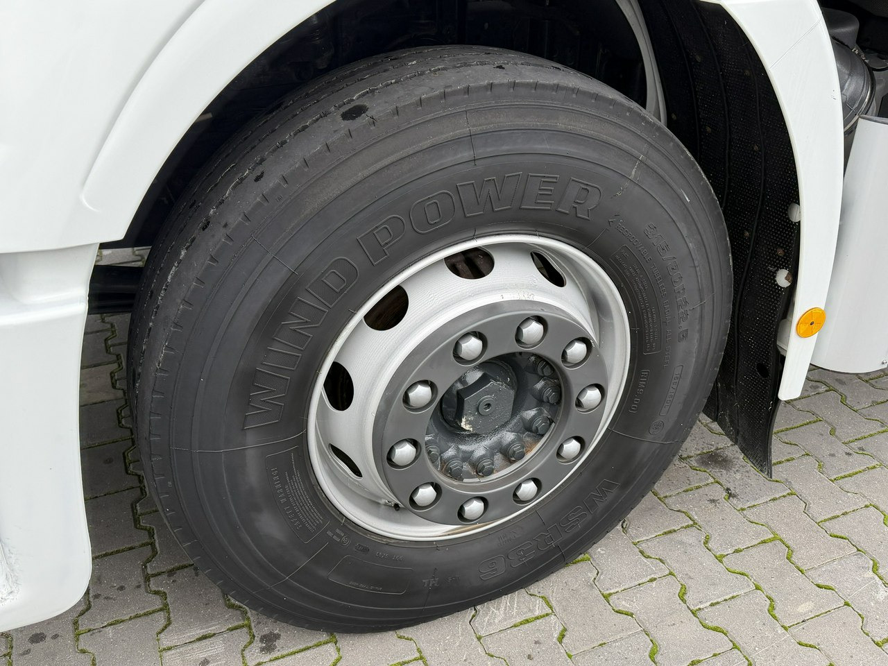 Iveco STRALIS 260S40 E6 Chłodnia Mroźnia Agregat THERMO KING T-1000R - Lastebil med kjøl: bilde 3 Iveco STRALIS 260S40 E6 Chłodnia Mroźnia Agregat THERMO KING T-1000R - Lastebil med kjøl: bilde 3