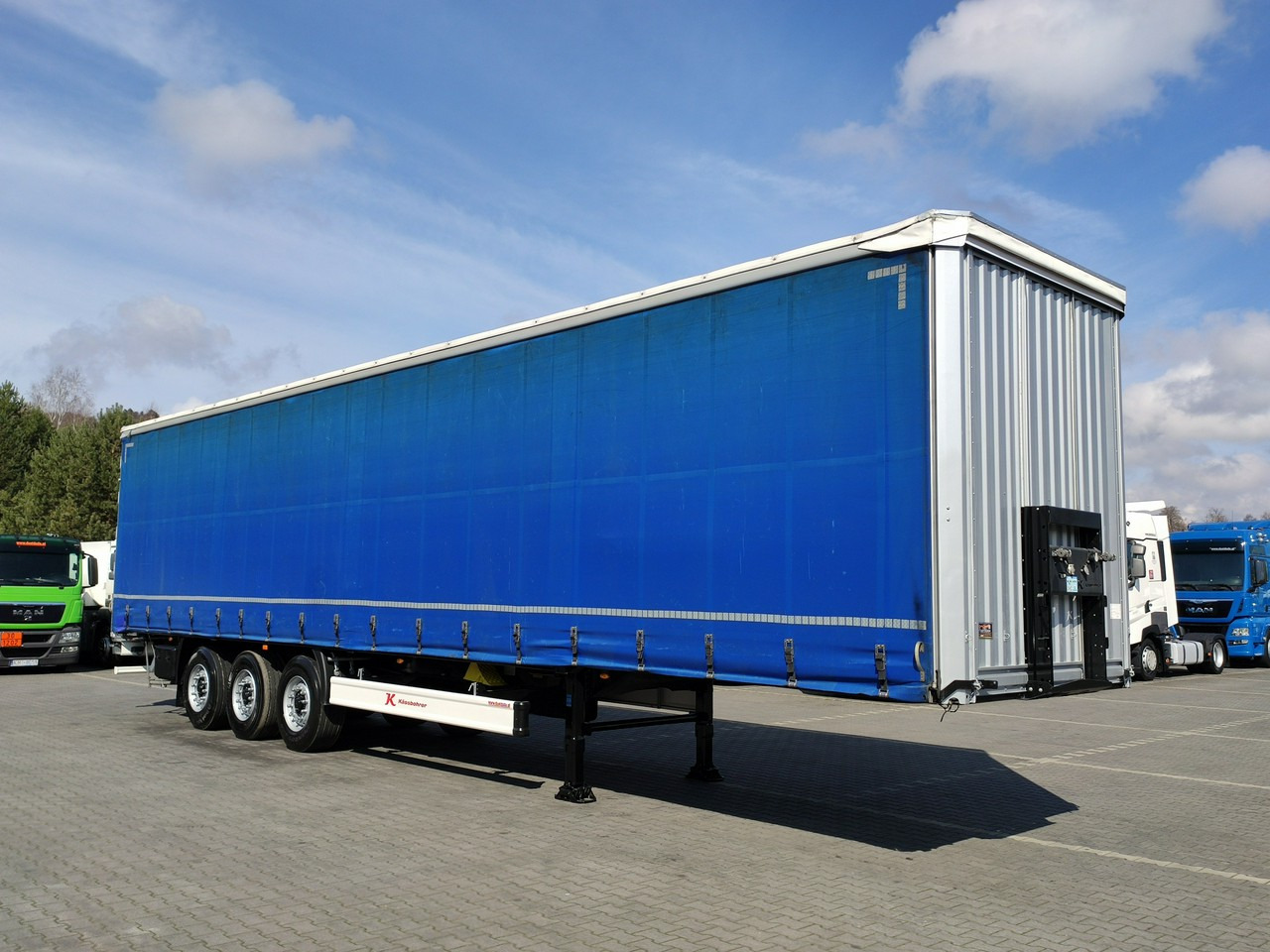 Kassbohrer Maxima XS Standard Super Stan !!! - Gardintrailer: bilde 4 Kassbohrer Maxima XS Standard Super Stan !!! - Gardintrailer: bilde 4