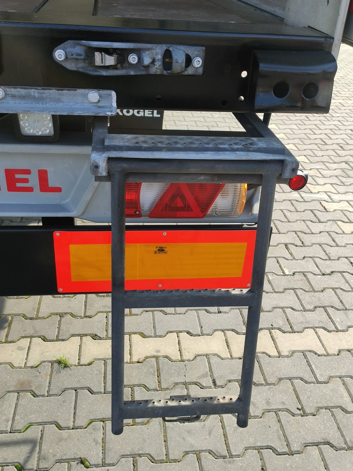 Gardintrailer Kogel Coil mulda 3 Osie SAF Dach i Boki Zsuwane: bilde 29 Gardintrailer Kogel Coil mulda 3 Osie SAF Dach i Boki Zsuwane: bilde 29