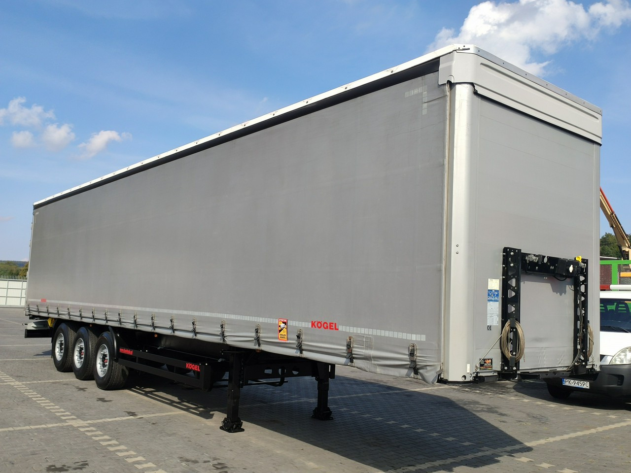 Kogel Coil mulda 3 Osie SAF Dach i Boki Zsuwane - Gardintrailer: bilde 3 Kogel Coil mulda 3 Osie SAF Dach i Boki Zsuwane - Gardintrailer: bilde 3