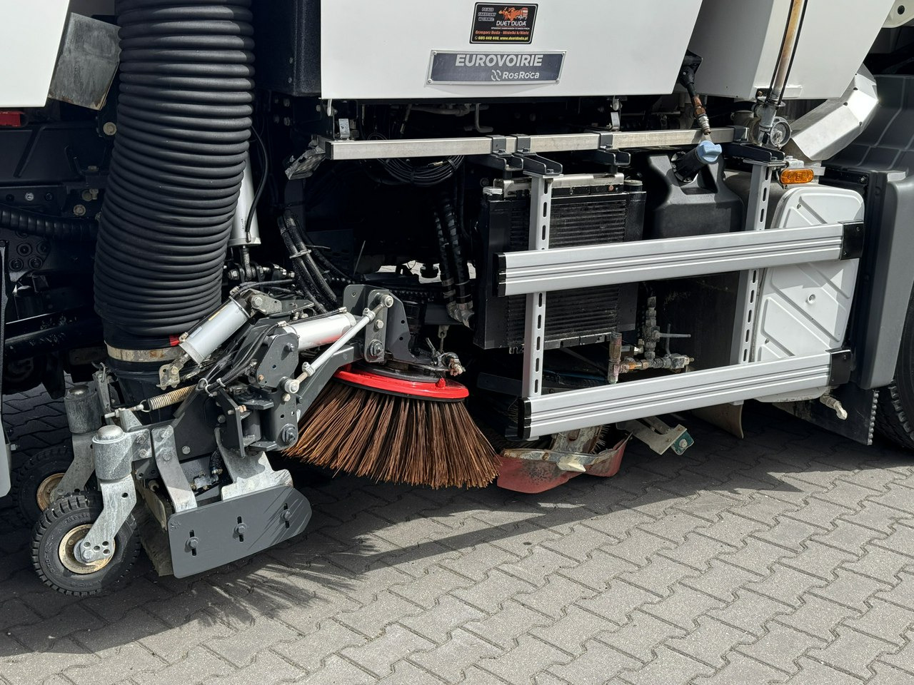 Feiebil MAN TGS 18.320 E5 BUCHER OPTIFANT 8000 Zamiatarka Uliczna Euro 6: bilde 17