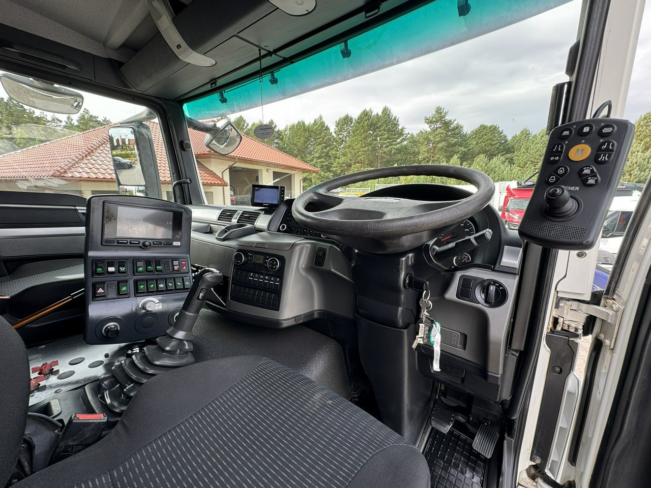 Feiebil MAN TGS 18.320 E5 BUCHER OPTIFANT 8000 Zamiatarka Uliczna Euro 6: bilde 33