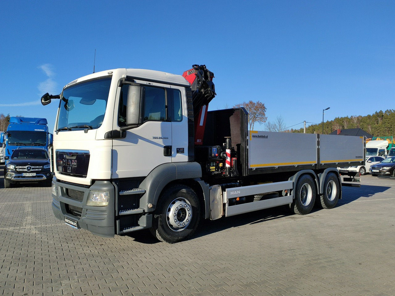 MAN TGS 26.360 6x4 - Planbil, Kranbil: bilde 2 MAN TGS 26.360 6x4 - Planbil, Kranbil: bilde 2