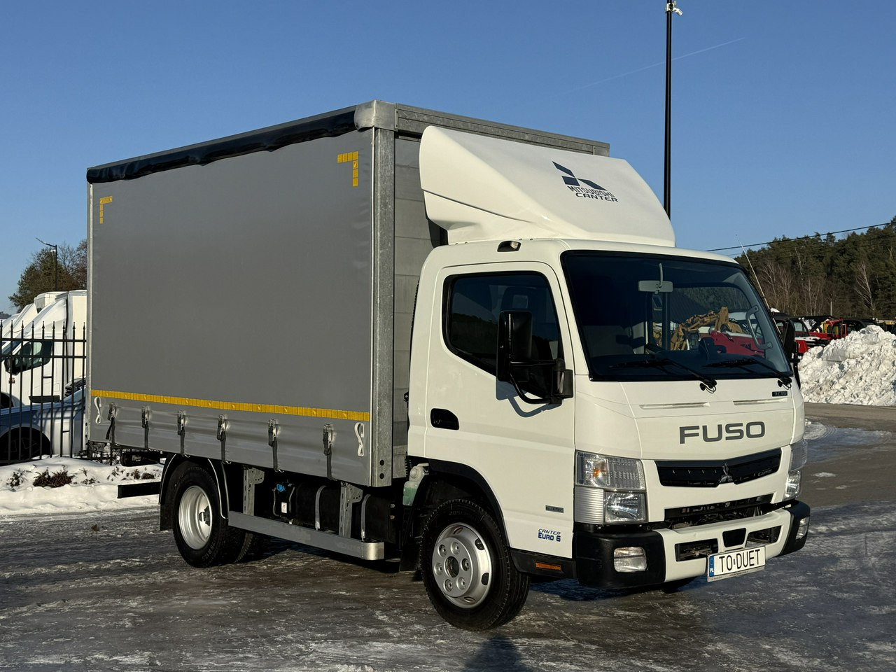 Mitsubishi Canter Fuso 7C15 3.0/150 KM Firanka Plandeka - Kapellbil: bilde 1 Mitsubishi Canter Fuso 7C15 3.0/150 KM Firanka Plandeka - Kapellbil: bilde 1