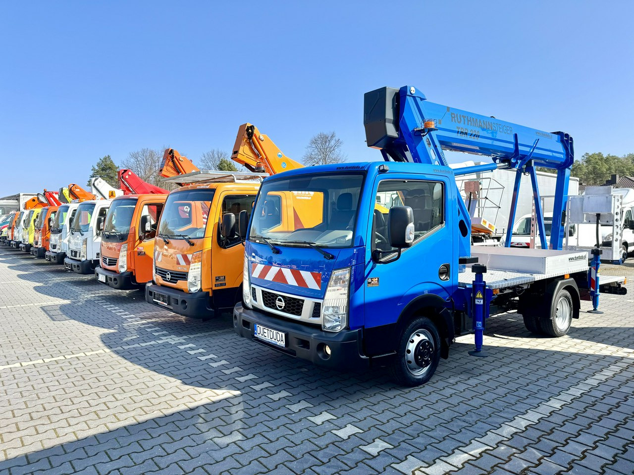 Nissan Cabstar - Billift: bilde 1 Nissan Cabstar - Billift: bilde 1