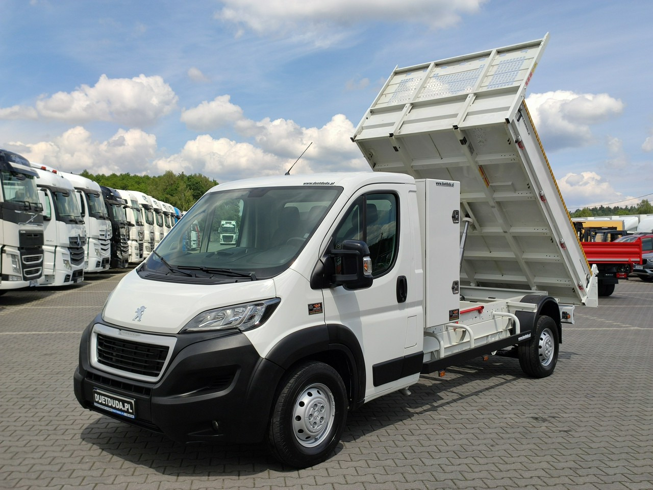 Peugeot Boxer - Varebil med tipp: bilde 1 Peugeot Boxer - Varebil med tipp: bilde 1
