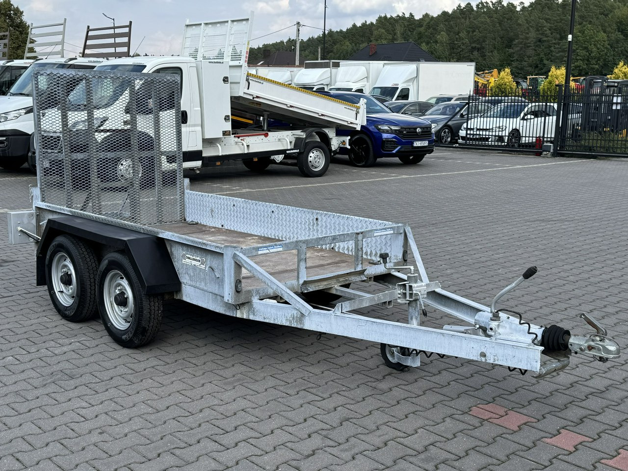 Titan Ciężarowa Pod minikoparkę sprzęt budowlany 2-osiowa Super Stan - Maskinhenger: bilde 1 Titan Ciężarowa Pod minikoparkę sprzęt budowlany 2-osiowa Super Stan - Maskinhenger: bilde 1