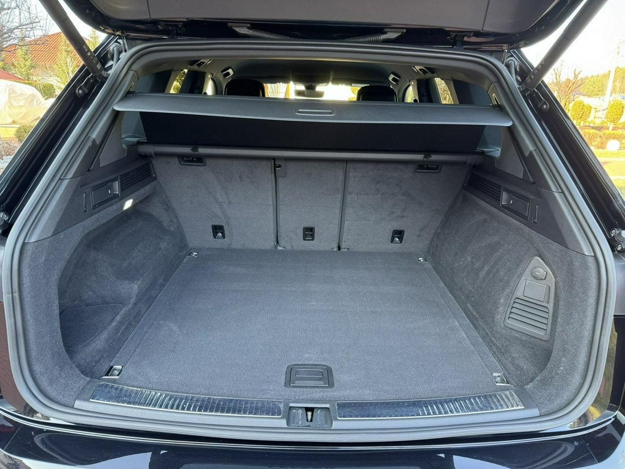 SUV Volkswagen Touareg: bilde 41 SUV Volkswagen Touareg: bilde 41