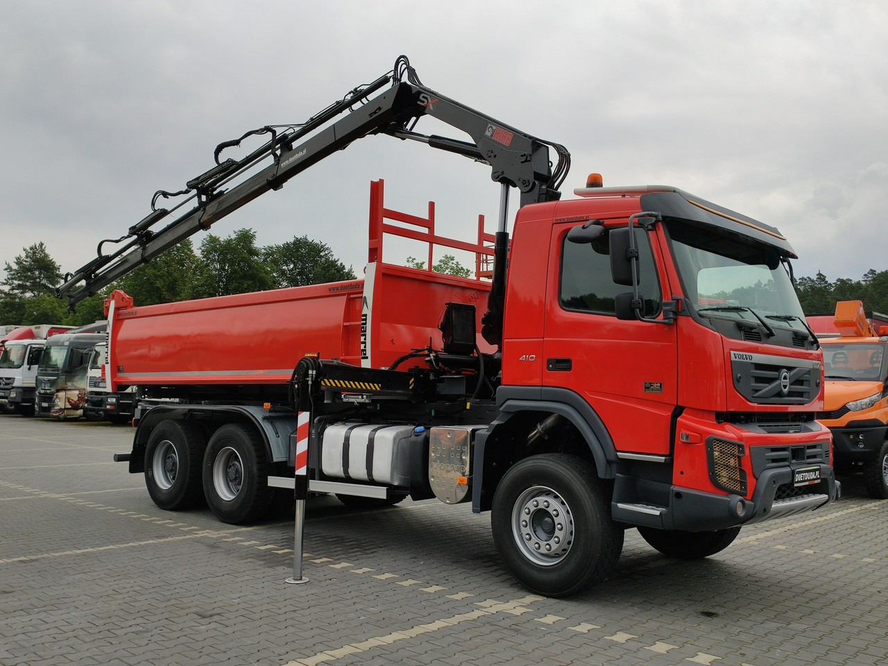 Volvo FMX 410 6x4 13L HDS Radiowy Hydroburta - Tippbil, Kranbil: bilde 4 Volvo FMX 410 6x4 13L HDS Radiowy Hydroburta - Tippbil, Kranbil: bilde 4