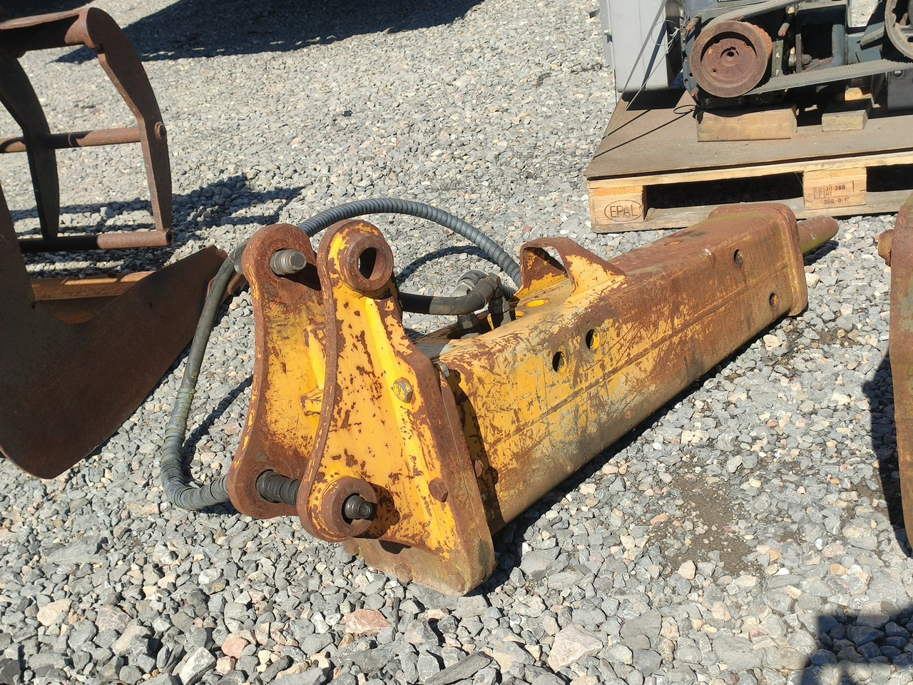 Inny Socomec DMS310 Młot Wyburzeniowy Mało Używany !!! - Hydraulisk hammer for Bygg og anlegg: bilde 3 Inny Socomec DMS310 Młot Wyburzeniowy Mało Używany !!! - Hydraulisk hammer for Bygg og anlegg: bilde 3