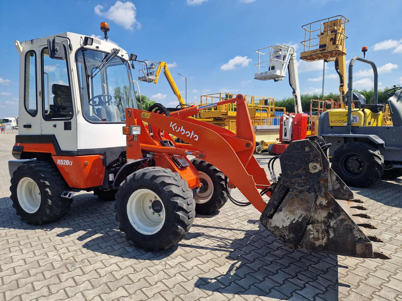KUBOTA R520N - Hjullaster: bilde 4 KUBOTA R520N - Hjullaster: bilde 4