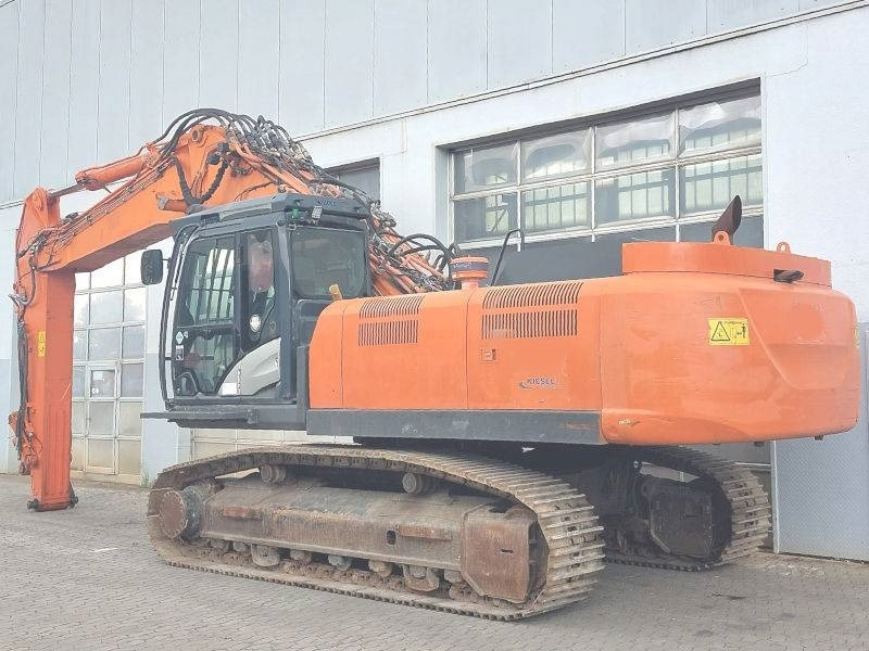Hitachi KTEG KMC350-5 - Gravemaskin til riving: bilde 3 Hitachi KTEG KMC350-5 - Gravemaskin til riving: bilde 3