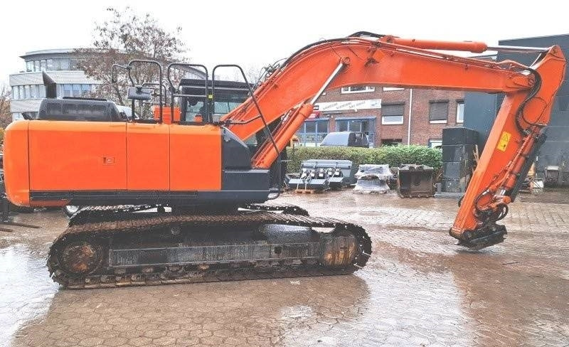Hitachi ZX 210 LC-6 - Beltegraver: bilde 4 Hitachi ZX 210 LC-6 - Beltegraver: bilde 4