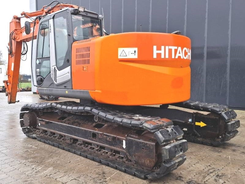 Hitachi ZX 225 USLC-3 - Beltegraver: bilde 3 Hitachi ZX 225 USLC-3 - Beltegraver: bilde 3