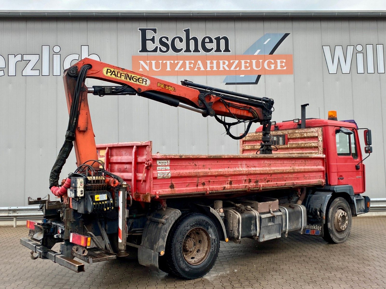 MAN 18.285 MC | Palfinger PK 9501*Blatt*2x AHK+Oel - Tippbil, Kranbil: bilde 3 MAN 18.285 MC | Palfinger PK 9501*Blatt*2x AHK+Oel - Tippbil, Kranbil: bilde 3