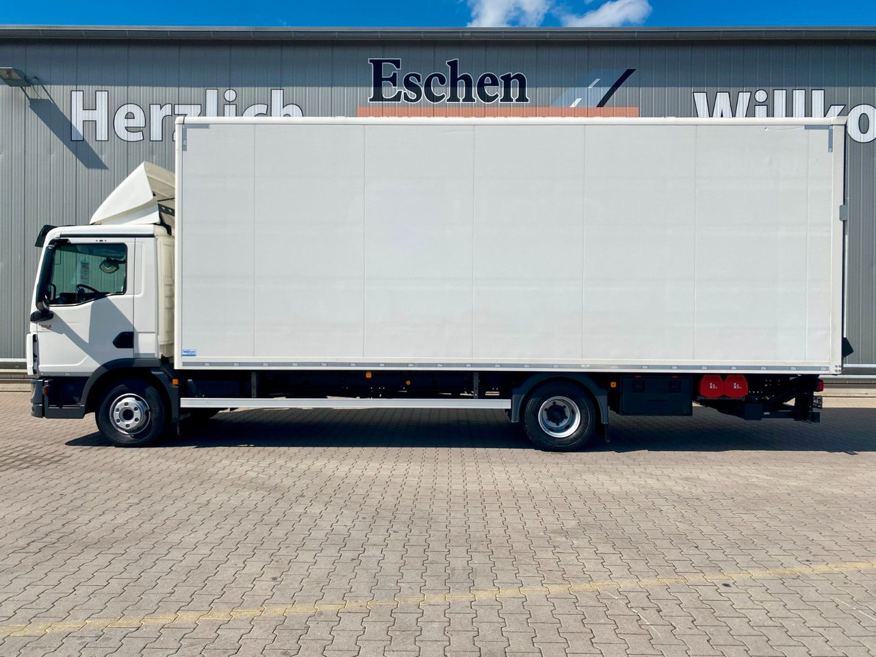 MAN TGL 12.220 Automatik*LBW*HU+BremseNEU*Navi*Kamer - Skapbil: bilde 2 MAN TGL 12.220 Automatik*LBW*HU+BremseNEU*Navi*Kamer - Skapbil: bilde 2