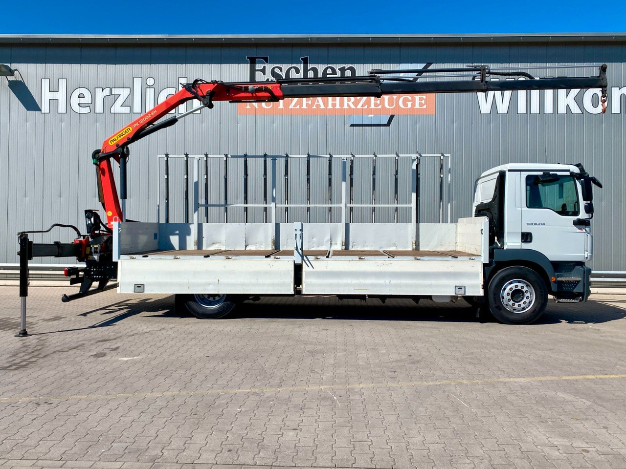 MAN TGM 18.290| Glas/HEGLA*PK12002*Funk*3x Sitze*AHK - Planbil, Kranbil: bilde 2 MAN TGM 18.290| Glas/HEGLA*PK12002*Funk*3x Sitze*AHK - Planbil, Kranbil: bilde 2