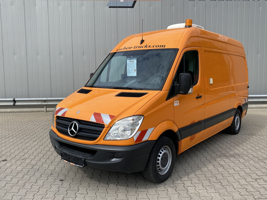 Mercedes-Benz 315 CDI - Kassebil: bilde 1 Mercedes-Benz 315 CDI - Kassebil: bilde 1