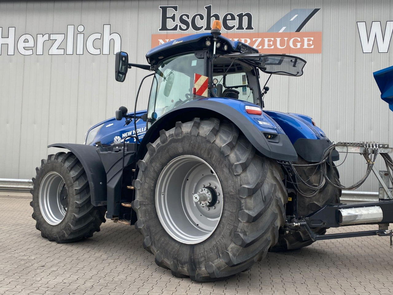 New Holland T7.315 AC 4x4 | Fronthydraulik*LoadSensing*Klima - Traktor: bilde 4 New Holland T7.315 AC 4x4 | Fronthydraulik*LoadSensing*Klima - Traktor: bilde 4