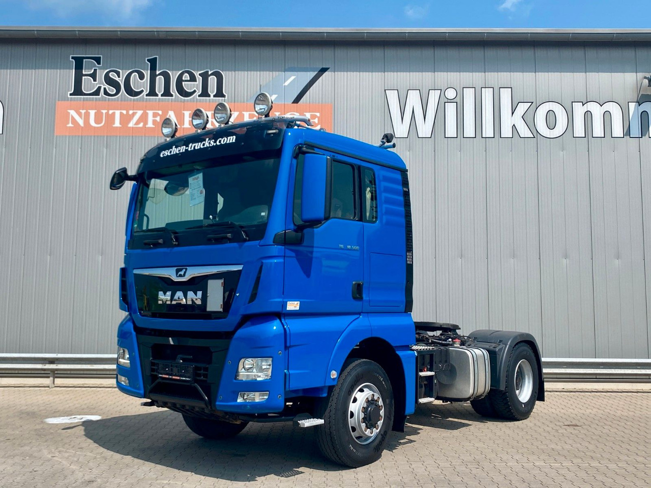 MAN TGX 18.500 4x4 HYDRO| 2x Hydraulik*Retarder*Navi - Trekkvogn: bilde 1 MAN TGX 18.500 4x4 HYDRO| 2x Hydraulik*Retarder*Navi - Trekkvogn: bilde 1