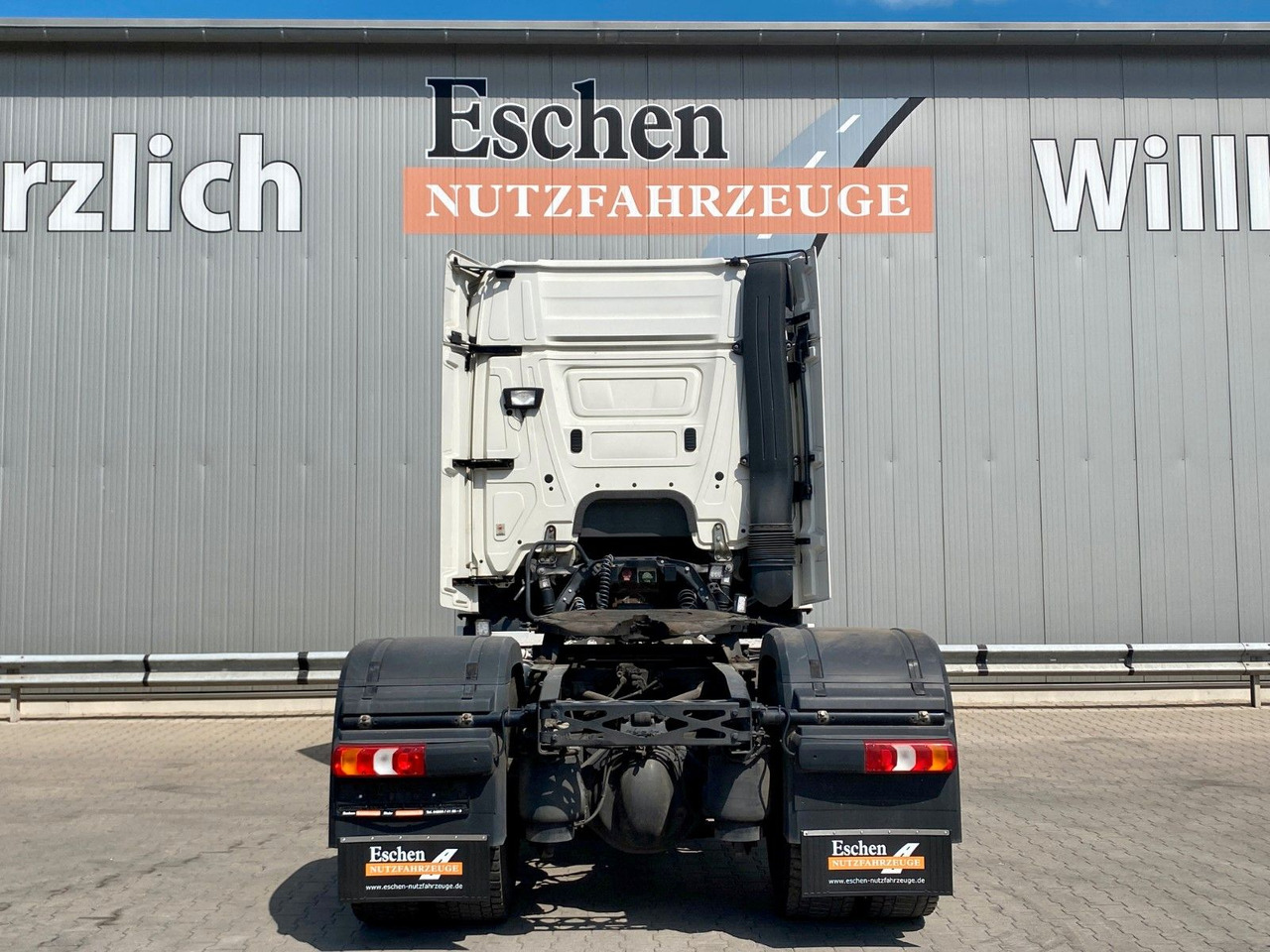 Mercedes-Benz 1843 LS Actros | Kipphydraulik*1.Hand*Alufelgen - Trekkvogn: bilde 4 Mercedes-Benz 1843 LS Actros | Kipphydraulik*1.Hand*Alufelgen - Trekkvogn: bilde 4