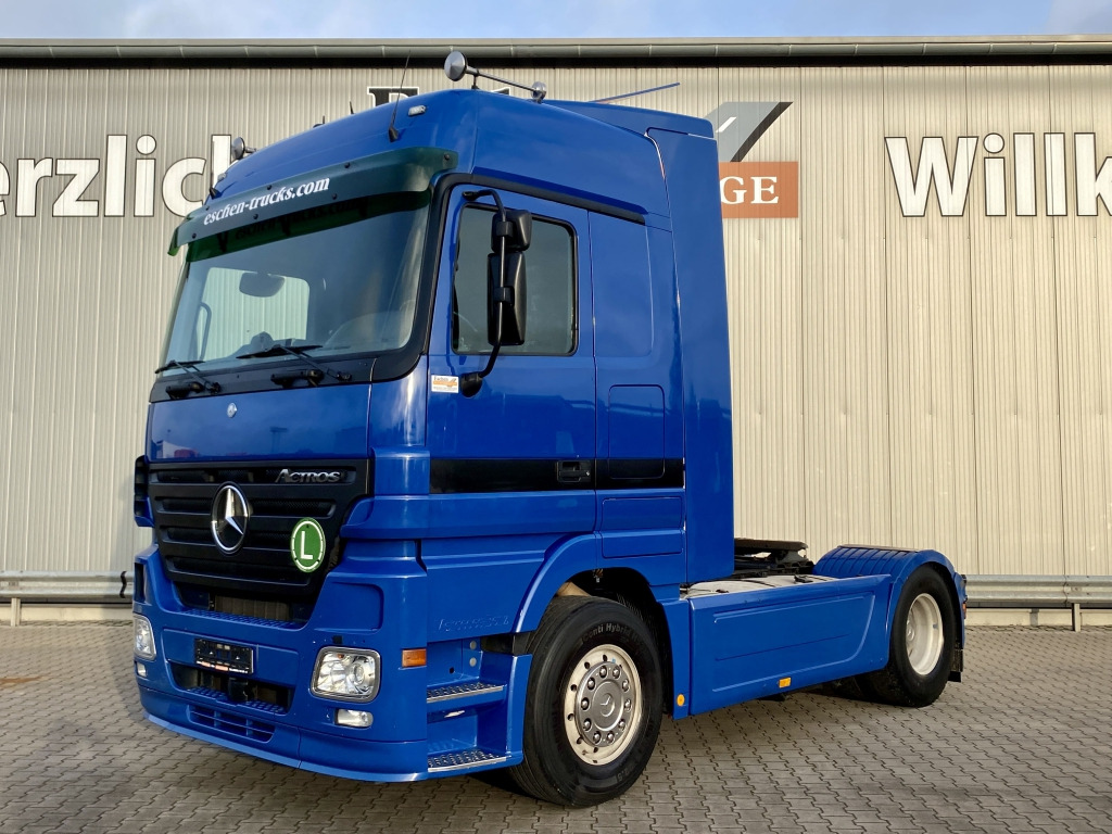 Mercedes-Benz 1844 LS Actros MP2 - Trekkvogn: bilde 1 Mercedes-Benz 1844 LS Actros MP2 - Trekkvogn: bilde 1