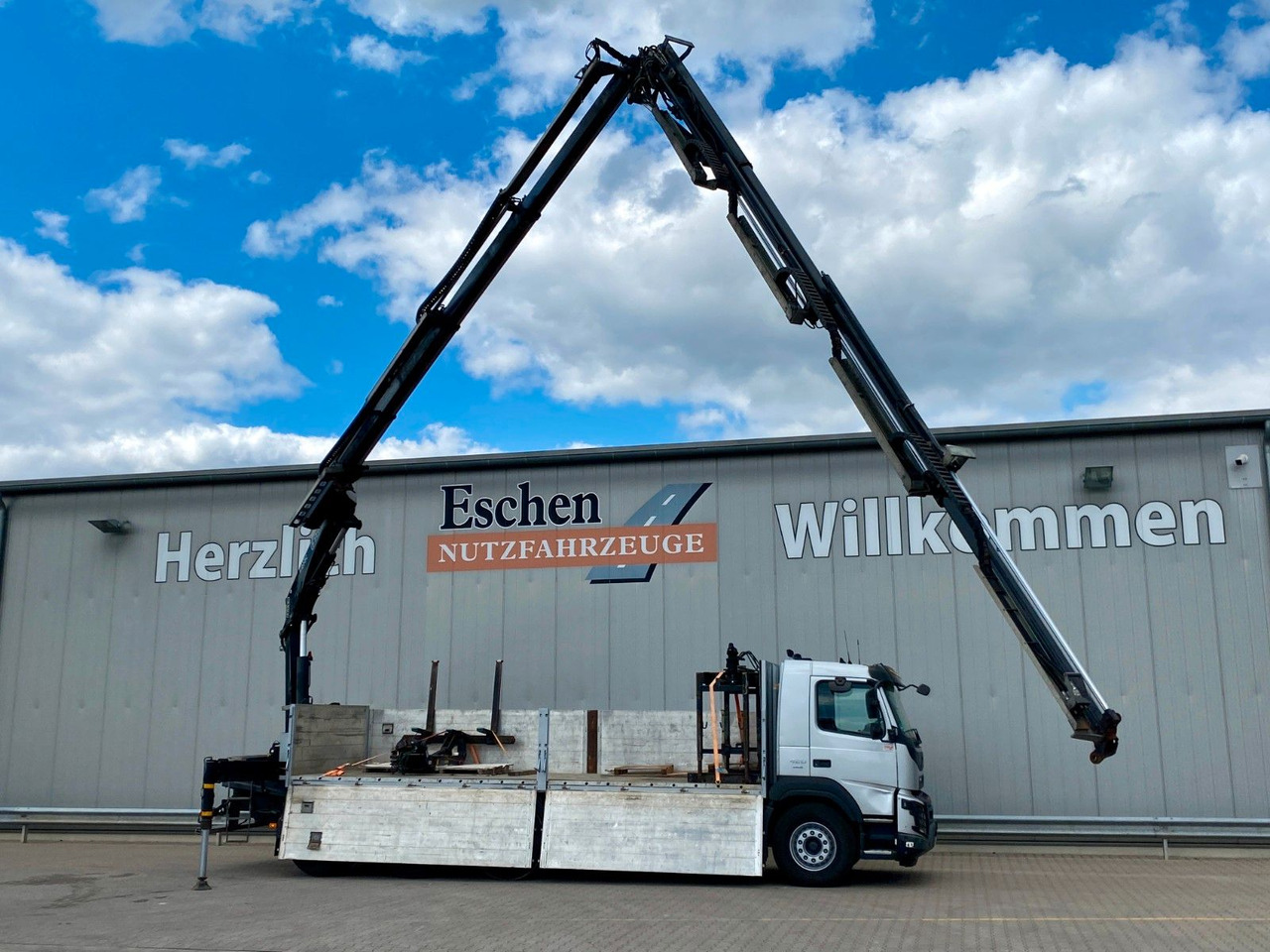 Volvo FMX 420 8x4 | Fassi F255AC2.24XE*FUNK*Fly-Jib*AC - Planbil, Kranbil: bilde 1 Volvo FMX 420 8x4 | Fassi F255AC2.24XE*FUNK*Fly-Jib*AC - Planbil, Kranbil: bilde 1