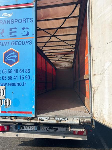 Fliegl - Gardintrailer: bilde 5 Fliegl - Gardintrailer: bilde 5