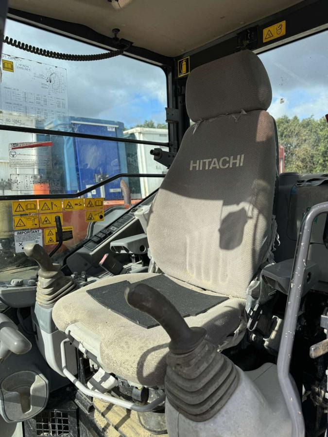 Hitachi ZX85USB-5A - Beltegraver: bilde 2 Hitachi ZX85USB-5A - Beltegraver: bilde 2