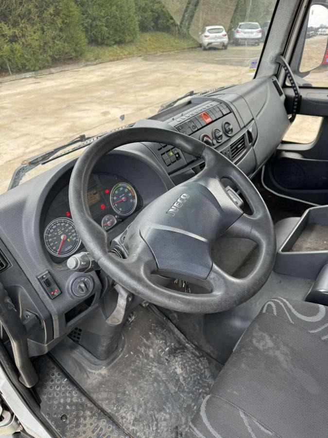 Iveco Eurocargo 160E30 - Lastebil med kjøl: bilde 2 Iveco Eurocargo 160E30 - Lastebil med kjøl: bilde 2