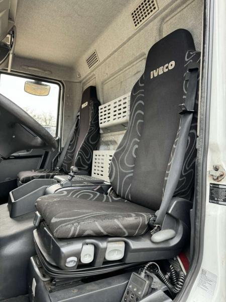Iveco Eurocargo 160E30 - Lastebil med kjøl: bilde 3 Iveco Eurocargo 160E30 - Lastebil med kjøl: bilde 3