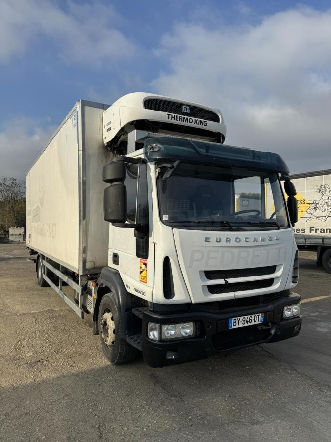 Iveco Eurocargo 160E30 - Lastebil med kjøl: bilde 1 Iveco Eurocargo 160E30 - Lastebil med kjøl: bilde 1
