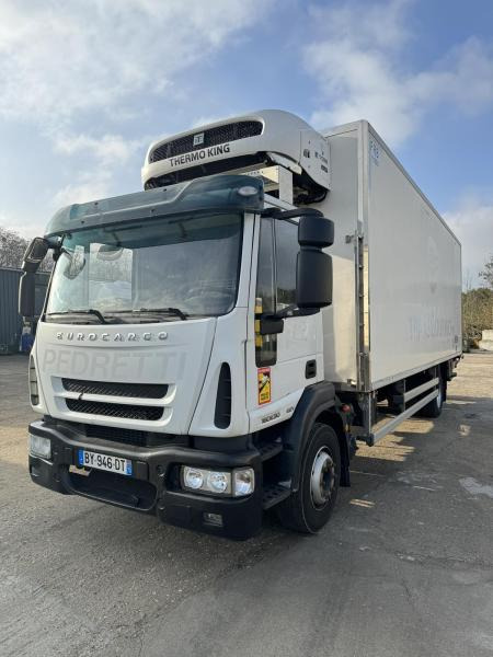 Iveco Eurocargo 160E30 - Lastebil med kjøl: bilde 3 Iveco Eurocargo 160E30 - Lastebil med kjøl: bilde 3