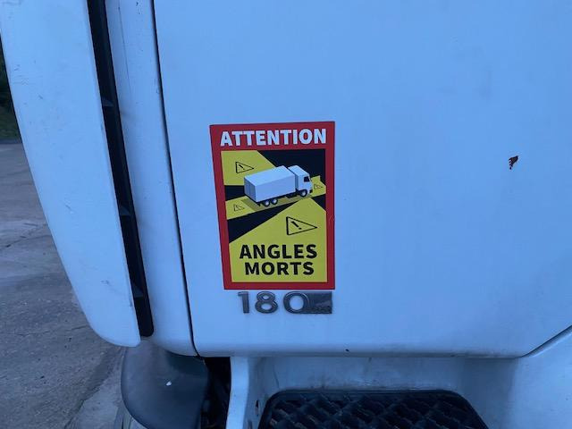 Renault Midlum 180 - Skapbil: bilde 4 Renault Midlum 180 - Skapbil: bilde 4