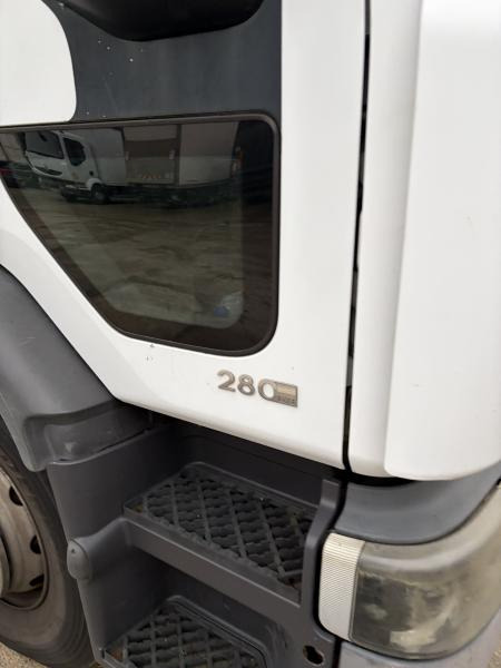 Renault Midlum 280 DXI - Kapellbil: bilde 5 Renault Midlum 280 DXI - Kapellbil: bilde 5