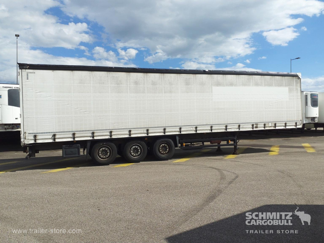 SCHMITZ Curtainsider Standard - Gardintrailer: bilde 2 SCHMITZ Curtainsider Standard - Gardintrailer: bilde 2