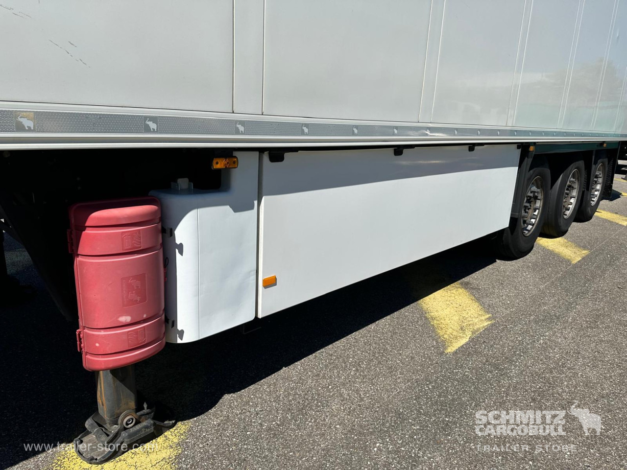 SCHMITZ Reefer Multitemp Double deck Taillift - Isotermisk semitrailer: bilde 4 SCHMITZ Reefer Multitemp Double deck Taillift - Isotermisk semitrailer: bilde 4