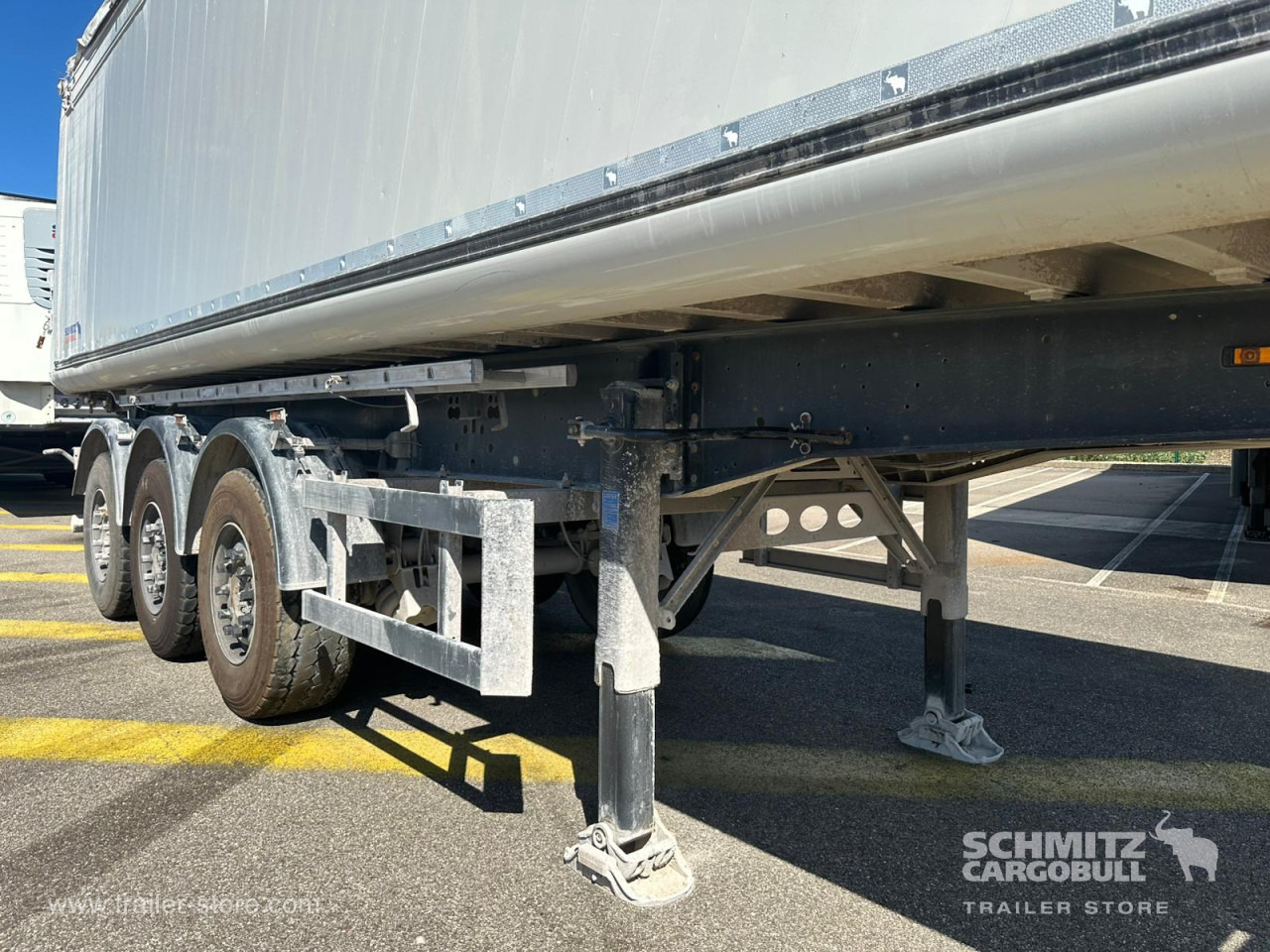 SCHMITZ Tipper Alu-square sided body 39m³ - Tippsemi: bilde 4 SCHMITZ Tipper Alu-square sided body 39m³ - Tippsemi: bilde 4