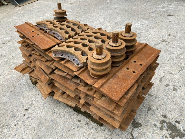 Bodenplatten 750mm - CAT D 6 K/N LGP - Systeme One - 246-5726 - Belter for Bygg og anlegg: bilde 3 Bodenplatten 750mm - CAT D 6 K/N LGP - Systeme One - 246-5726 - Belter for Bygg og anlegg: bilde 3
