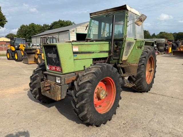 Fendt Favorit 612 LS Turbomatik - Traktor: bilde 1 Fendt Favorit 612 LS Turbomatik - Traktor: bilde 1