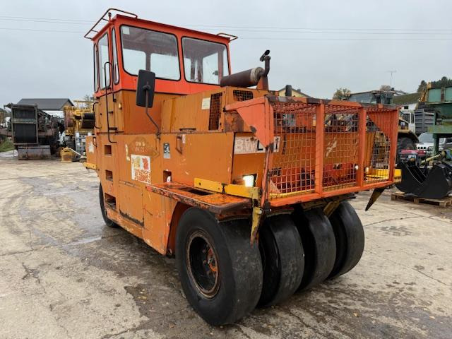 Hamm GRW 15 - Gummihjuls vals: bilde 2 Hamm GRW 15 - Gummihjuls vals: bilde 2